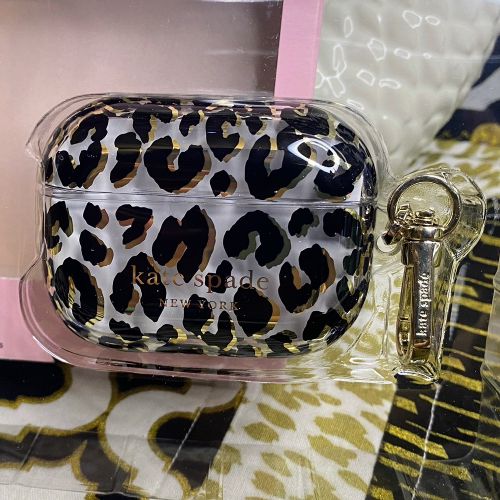 SALE! KATE SPADE LEOPARD PRINT AIRPODS PRO CASE WIRELESS CHARGING COMPATIBLE